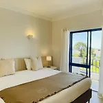 Jardim Da Oura - Shared Pool - 6 Guests -