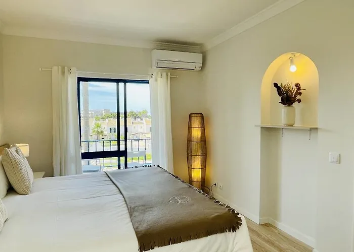 펜션 Jardim Da Oura By Check-in Portugal